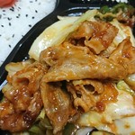 花まる弁当 - 大振りな豚バラ肉
