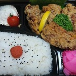 花まる弁当 - 当店人気No.1唐揚げ弁当 583円