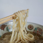 中村製麺所 - 平打（ひらうち）饂飩（うんどん、きりむぎ）、全粒粉（ひきぐるみ）の麪條（きりむぎ）