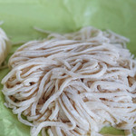 中村製麺所 - 平打（ひらうち）饂飩（うんどん、＝きりむぎ）、全粒粉（ひきぐるみ）の麪條（きりむぎ）