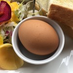 カフェアンドショップ ロータスランド - 2019/06/12
      モーニングＡセット 380円
      バタートースト、マーマレード、はちみつ、サラダ、ゆで卵、紅茶(一杯お代わり可)