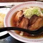 Ryuuki - 日替わりランチ　チャーシュータン麺　680円　チャーハン付