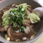 名華園料理店 - チャーシュー麺