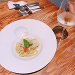 パスタ フレスカ ダンメン - 鯛とトマトのジェノベーゼ