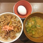 すき家 - 牛丼並あさり汁たまごセット￥560(税込)