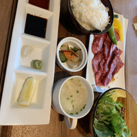 焼肉 The INNOCENT CARVERY 新丸ビル店 - 