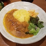 SPICY CURRY 魯珈 - ケラーラ風ココナッツチキンカレー