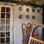 Minerva Sabou - 壁には･･･