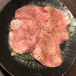 個室 焼肉 食べ放題 黒べこ屋 - 