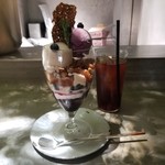 PATISSERIE ASAKO IWAYANAGI - パルフェ ブルーベリーチーズケーキとコーヒーホンジュラス エルプラン農園