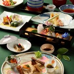 日本料理　春日 - 