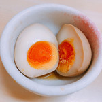 春木屋 - 味付玉子 100円