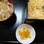 Shimizuya - 親子丼。お汁のうどんたっぷり。