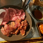 Karunichindou - 二種類のお肉