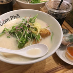 COMPHO - 期間限定 ゴロゴロ野菜と肉団子の豆乳白湯フォー