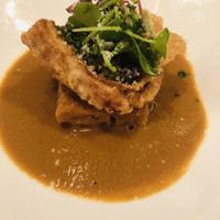 銀座 シェ・トモ - お魚の主菜  南仏風スープ 鮮魚のベリエと共に