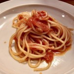 Teraya - トマトソースのスパゲッティ