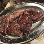 Taishuu Horumon Yakiniku Kemuri - 