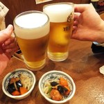 大衆酒場 文太 - やっぱ、とりあえず生でしょ♪