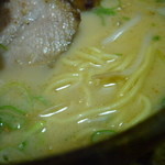 伸龍ラーメン - 麺とスープ