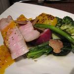 レストラン リック - ⑫犬鳴きブランド　厚切りポークの炭火焼 マンゴーのソース