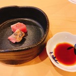 恵比寿 えんどう - 皮目が香ばしい鮪。ポン酢で♪美味し過ぎました