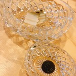 恵比寿 えんどう - 柔らかい蒸し鮑となめらかな肝ソース。