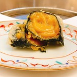 くすのき - ウニの天ぷら。表面だけサクサク。すごい技術です。