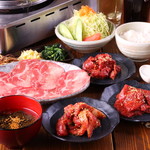 Yakiniku Maruen - 中トロコース