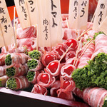 【MAMAMIYA★肉卷串】 将刚捕获的新鲜蔬菜仔细卷上北海道产猪肉的人气菜品!