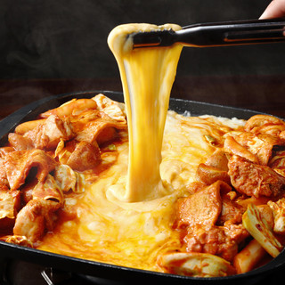 人気沸騰「チーズタッカルビ」だけじゃない！