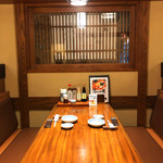 かつ吉 - 2名様から4名様用のボックス席