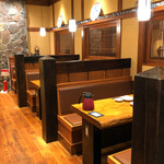 かつ吉 - ボックス席は4卓ございます