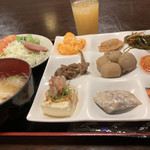 Kan tou - 朝食バイキング