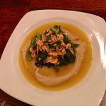 hikari-yurari - 桜エビと青菜の蒸煮、乾燥空豆のピュレ添え