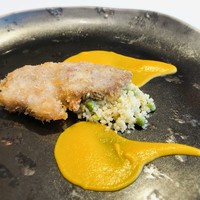 Convivio - サドルバック種豚 肩ロース肉のカツレツ
                      