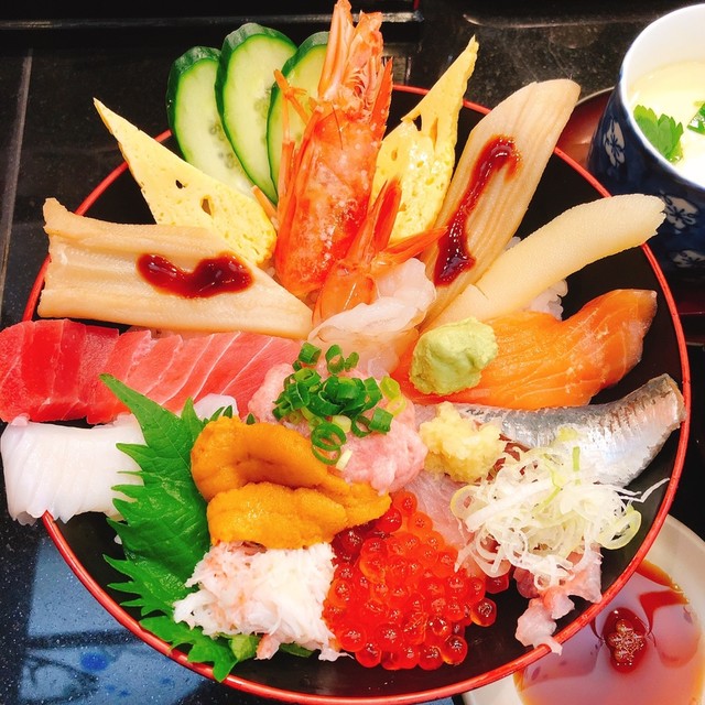 豪華な歌舞伎丼で満足度高し By ちぃ 独楽寿司 八王子鑓水店 こまずし 相原 回転寿司 食べログ