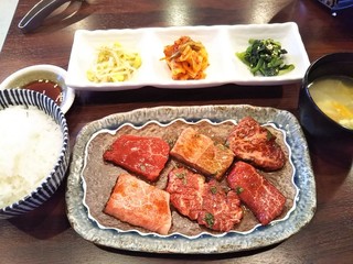 神戸 三宮 一人焼肉ランチの出来るお店 9選 食べログまとめ