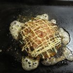 Rokumonsen - 焼き上がったお好み焼きです。