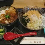 「どん丼セット」カレー丼＋かす饂飩800円