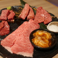近江うし 焼肉 にくTATSU 青山本店 - 
