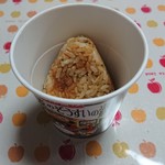 LAWSON - 料理写真:おにぎりを入れて