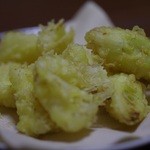 主水 - 烏賊と九条葱の天ぷら