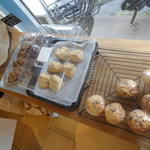 菜食ごはんの店 ハレル ピースフード - スコーンなど