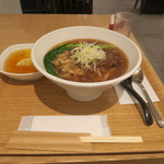 Chunsuitan - 牛肉麺＋愛玉マンゴー