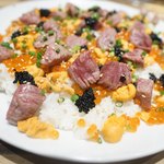 焼肉屋 かねちゃん 至粋亭 - 夢のような贅沢なちらし寿司