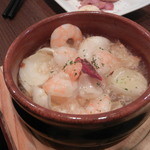 西天満バル - 小海老と百合根のアヒージョ￥５８０