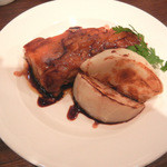 西天満バル - 豚バラ肉のはちみつ煮￥７８０