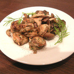 西天満バル - ベビーホタテと香草バターソテー￥５８０