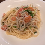 PASTAVOLA - 2011.12.28 ランチ 本日パスタ・釜揚げしらすとパクチー